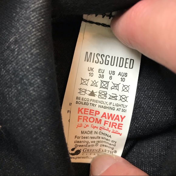 Missguided Chic Vegan Leather Belted High-Rise Straight Leg Pants Size 6 - Picture 6 of 10